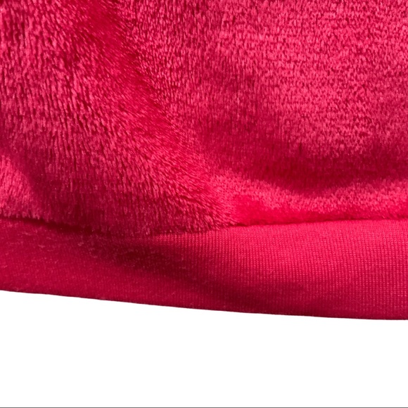 Marilyn Monroe Bubblegum Pink and Black Soft Fleece Pullover Top Size (7-9) - Picture 4 of 11